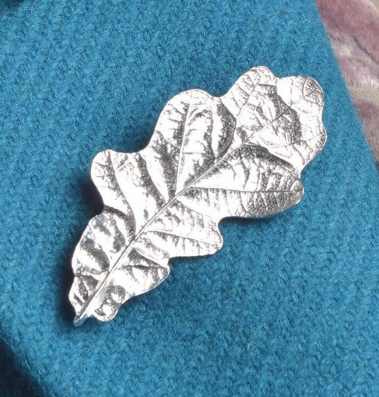Heart of Oak leaf Pewter Brooch